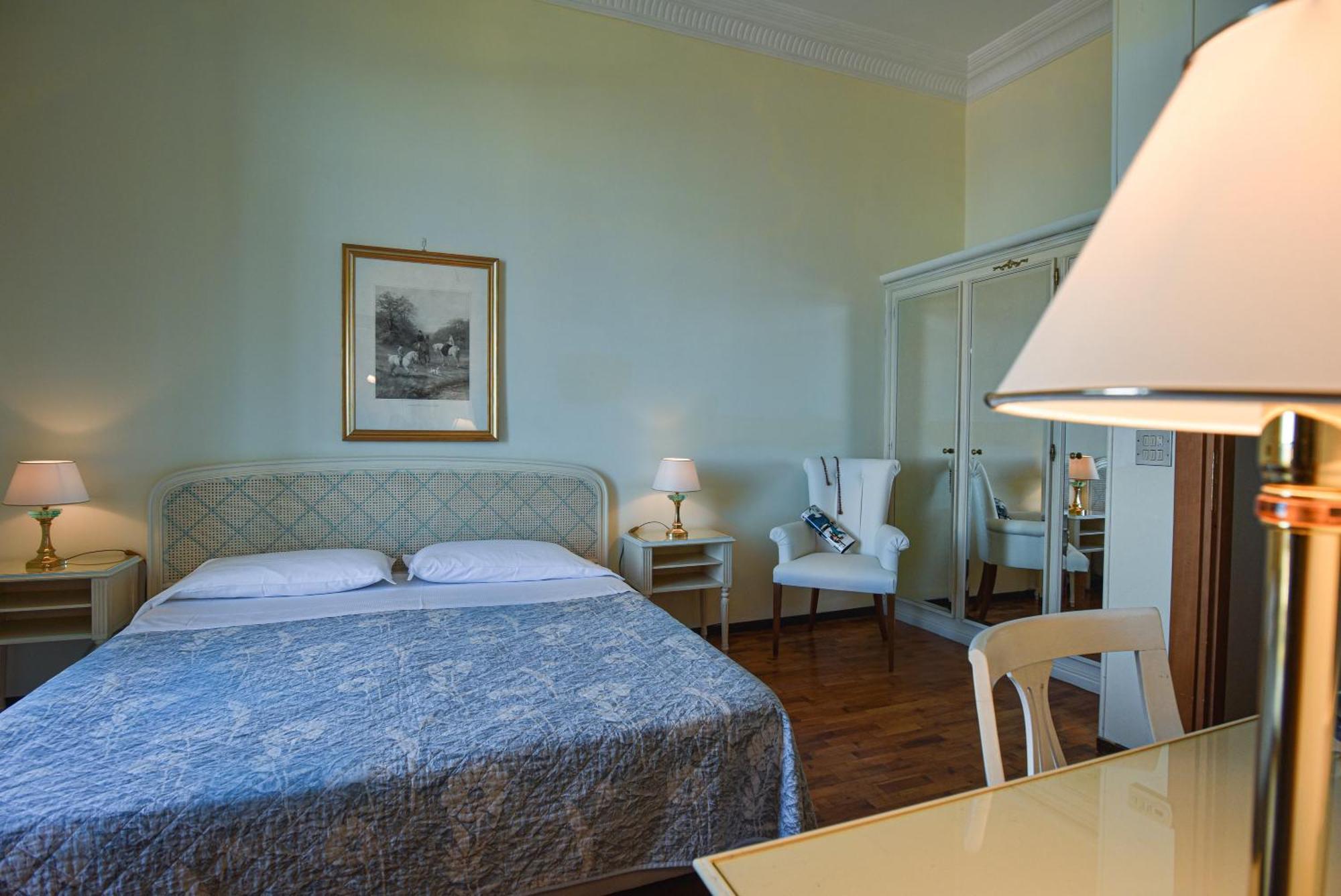 Grand De Londres Hotel San Remo